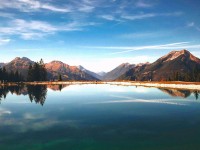 欧乐影院换句话说读法：先把标题改成问句，再回头看字幕是不是加重语气